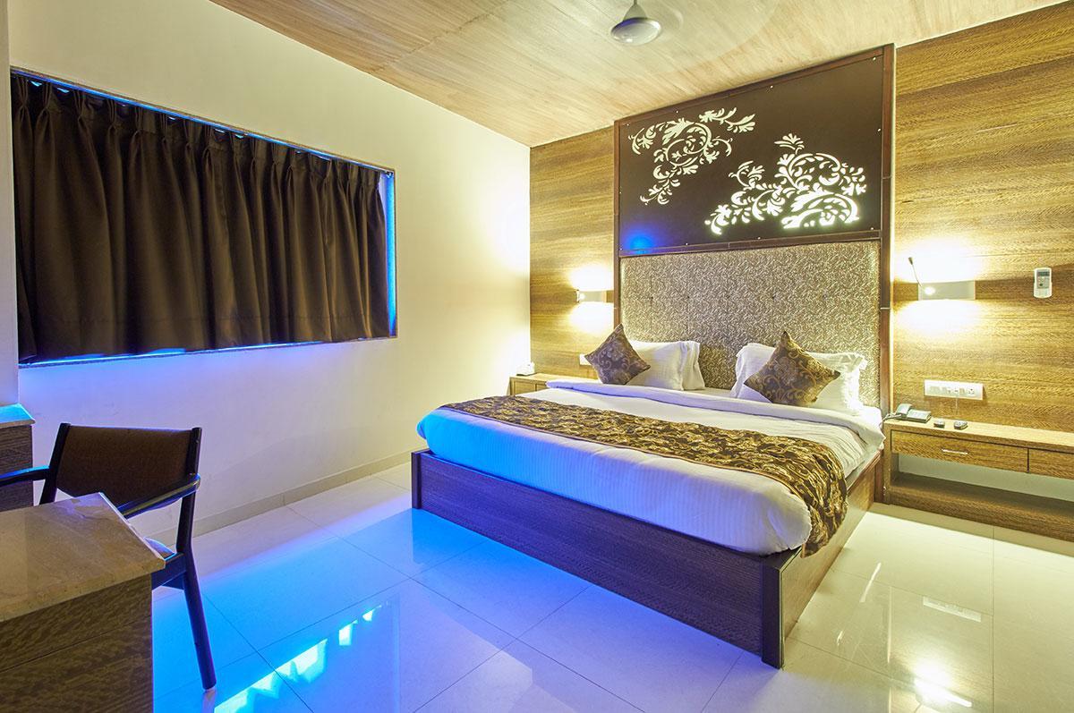 Hotel Gormoh Ahmadábád Kültér fotó