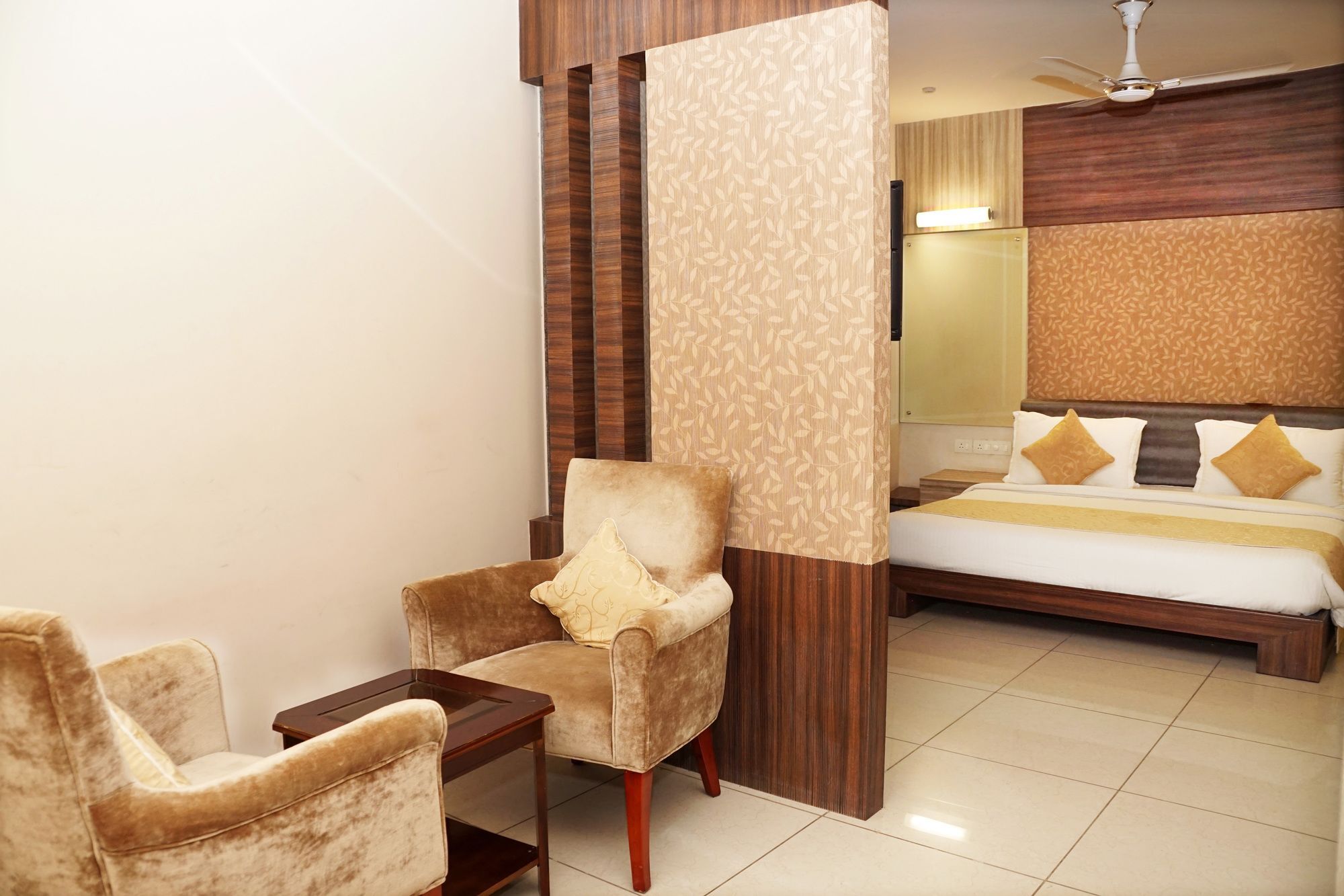 Hotel Gormoh Ahmadábád Kültér fotó
