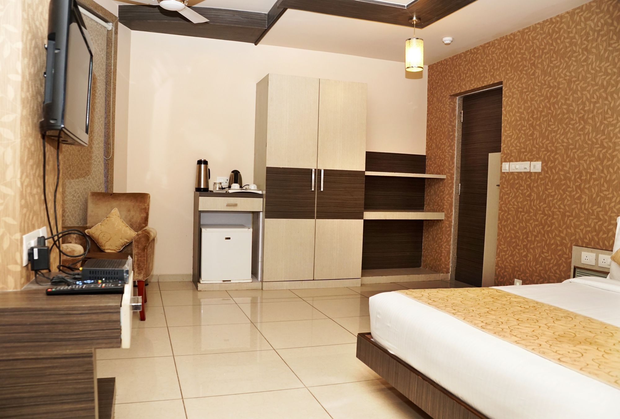 Hotel Gormoh Ahmadábád Kültér fotó